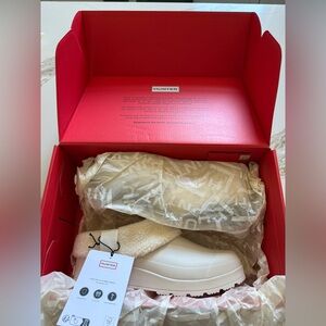 Hunter Women's Cream Winter Boots